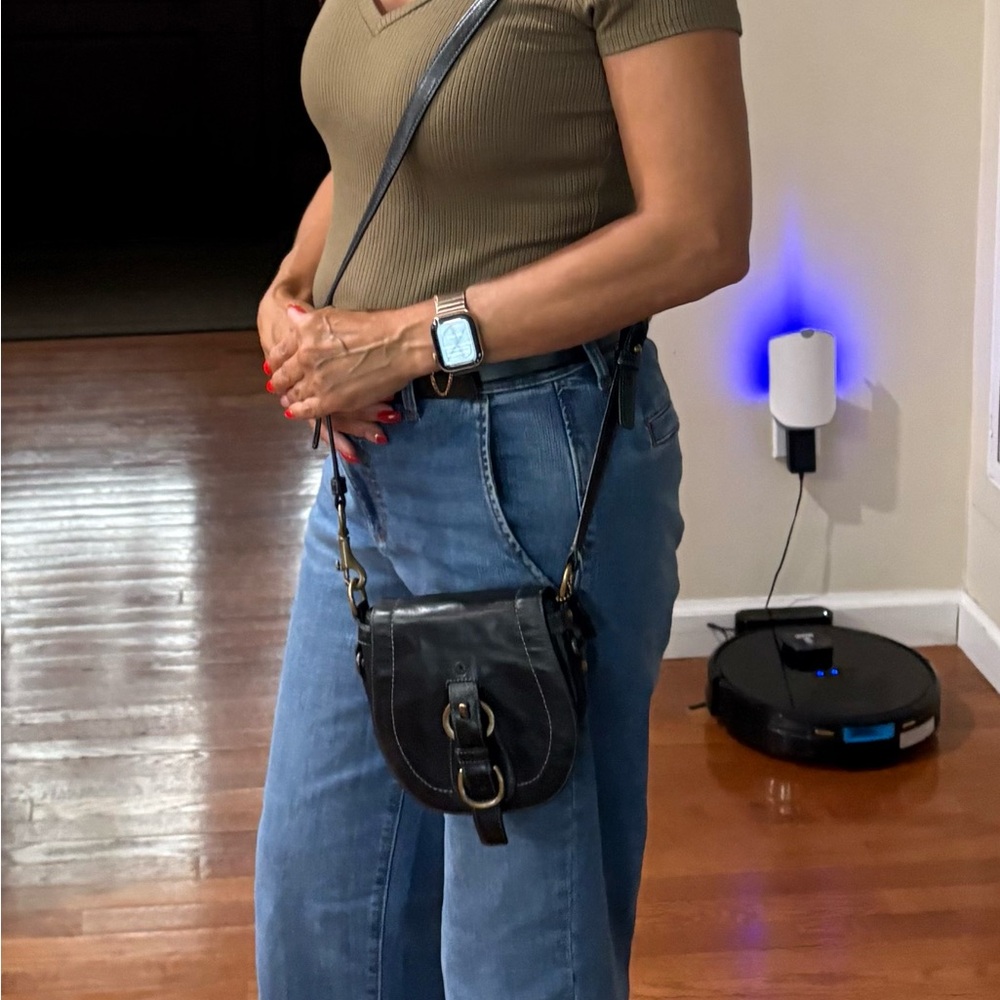 Coach Black Leather Tag with Gold Chain